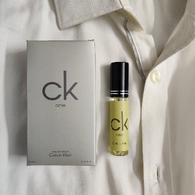 Picture of CK1 for Unisex Long Lasting CK One Extrait de perfume Oil – Iconic Unisex Fragrance (10mg)