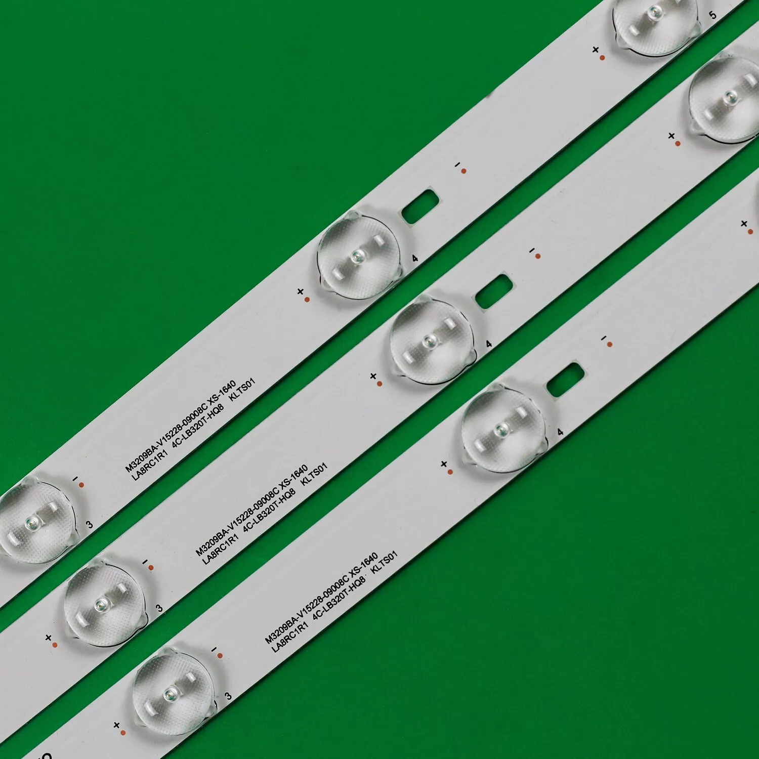 Picture of 3pcs TV LED Backlight Strips For 32 inch LED TV OEM32LB16-LED3030-V0.6 4C-LB320T-HQ9 3pcs 8LED Backligh