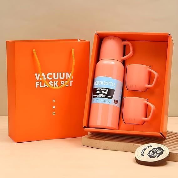 Picture of কমপ্যাক্ট 3 in 1 ভ্যাকুয়াম ফ্লাস্ক সেট 500ml হট কোল্ড বোতল লিক-প্রুফ লিড দুই কাপ সহ অফিস, পিকনিক এবং ট্রাভেলের জন্য | MNK SHOP - Black