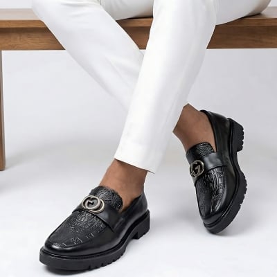 Picture of Men's Black Loafers With Metal G Emblem