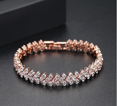 Picture of Women Fashion Roman Style Zircon Crystal Bracelet Bangles  for Gifts