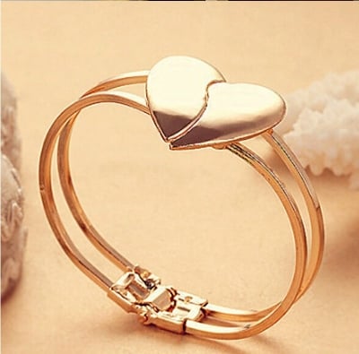 Picture of Heart Bangle Love Bracelets Bangles for Women Fashion Cuff Bracelets