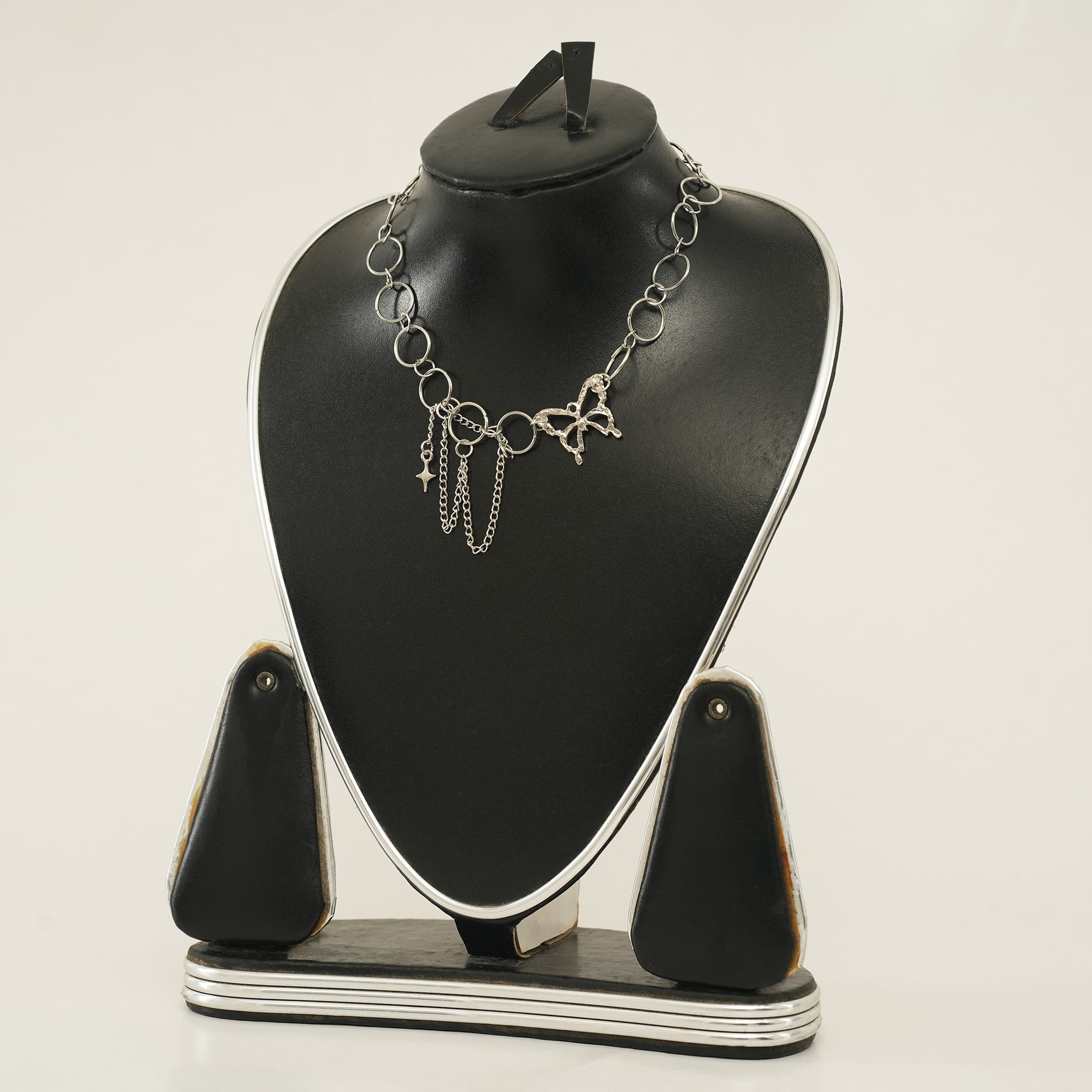 Picture of Butterfly Choker Necklace Women Fashion Stainless Steel Chain Star necklace for party