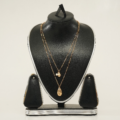 Picture of Bohemian Sea Shell Pendant Chokers Necklaces Multi Layer Cowrie Shell Choker Necklace Dainty Chain Jewelry