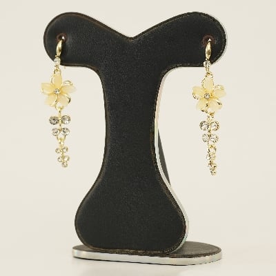Picture of Opal Flower Earrings Acrylic Rhinestone Tassel Fashion Stud Earrings Elegant 1 Pair Jewelry for Women