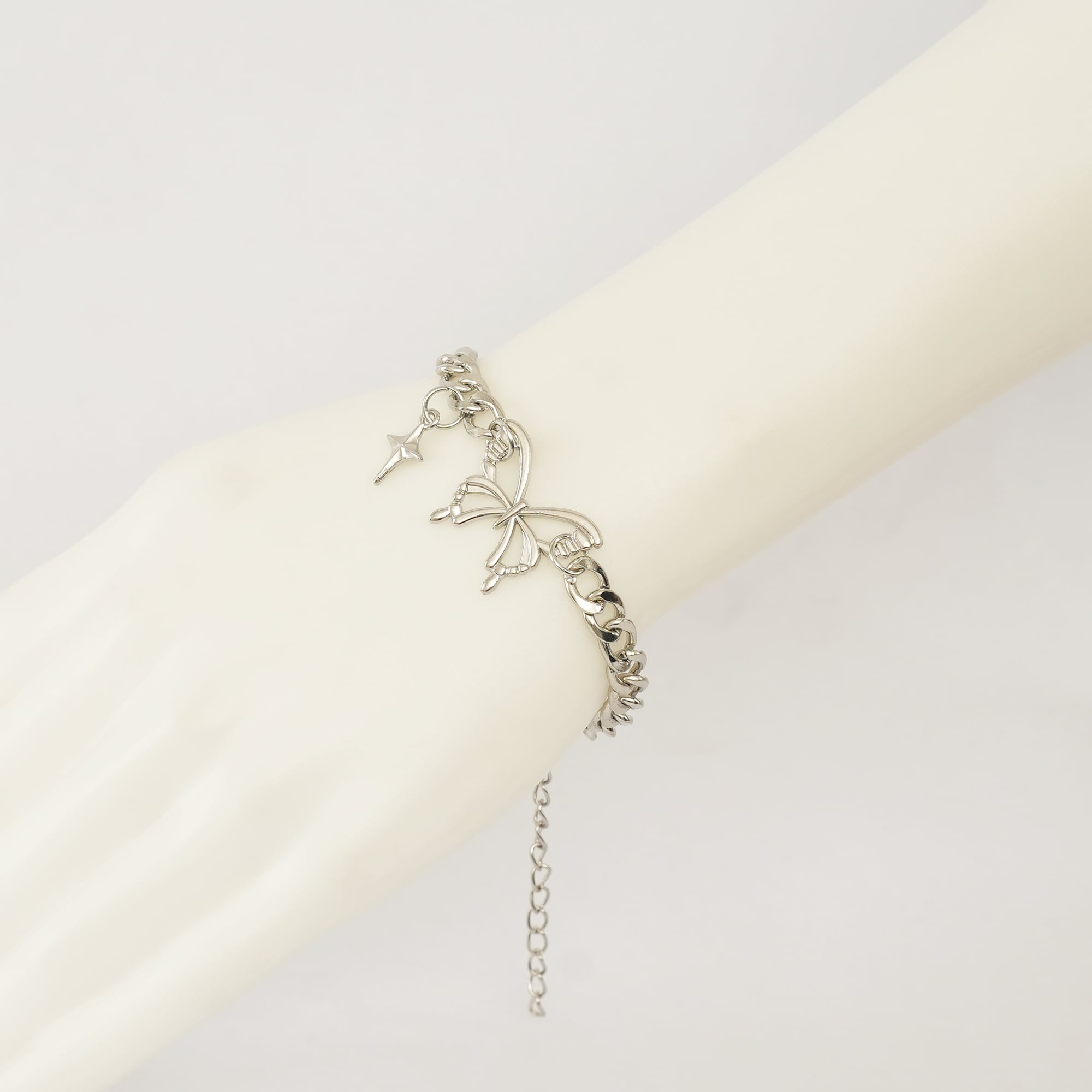 Picture of Star  Pendant Bracelet For Women Retro Punk Gothic Butterfly Bracelet Jewelry