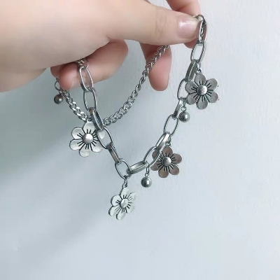Picture of Flower Bracelet Anklet Woman Layered Bracelets Ladies Round Hollow Fashion Simplicity Chain Punk Silver Color Zinc Alloy Brincos
