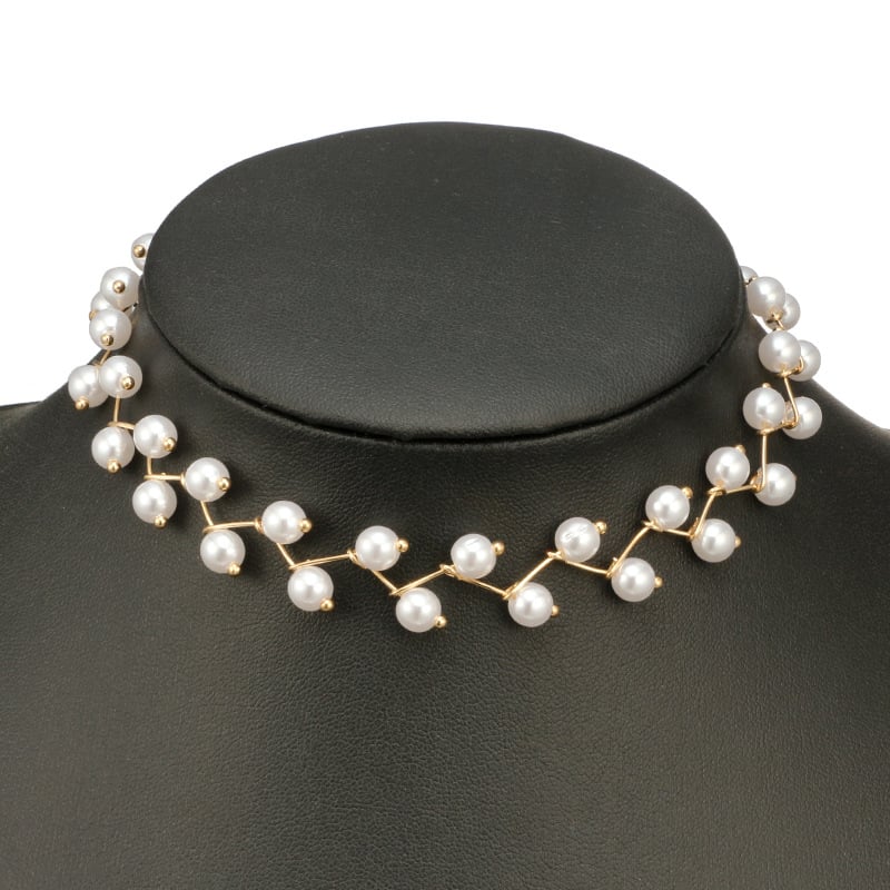 Picture of New Temperament Pearl Clavicle Chain Simple Versatile Folding Line Neckband Necklace Women