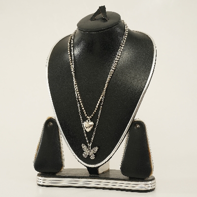 Picture of 2022 Women Men Necklace Heart Butterfly Necklace Silver Crystal Rhinestones Pendant For Girls Gift