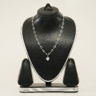 Picture of New Style  Heart Chain Collar Choker Necklaces for Women Girls Korean Sweet Friends Classmate Gifts Collares Collier - Necklace For Girls