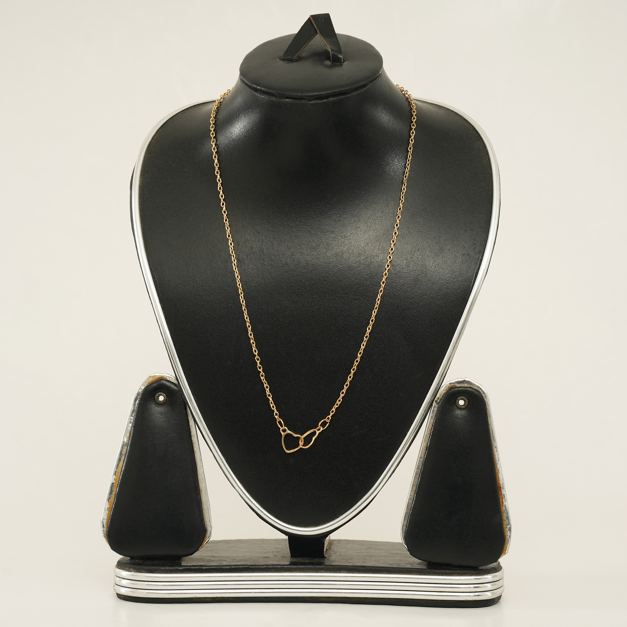 Picture of Interlocked Double Heart Necklace Stainless Steel Hollow Heart Pendant Clavicle Necklace Women Sisters Jewelry