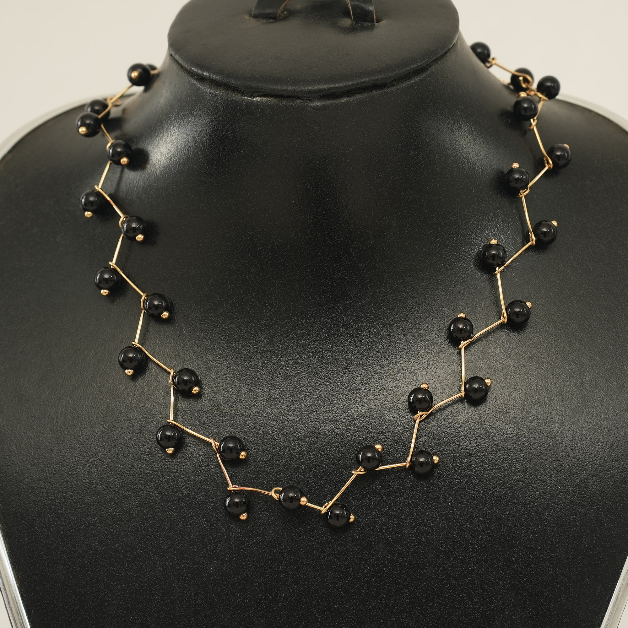 Picture of Clavicle Chain Simple Versatile Folding Line Full  Neckband Necklace For Women
