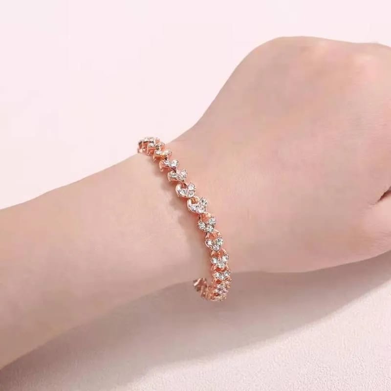 Picture of Love Shape Crystal Zircon Bracelet For Womens and girls