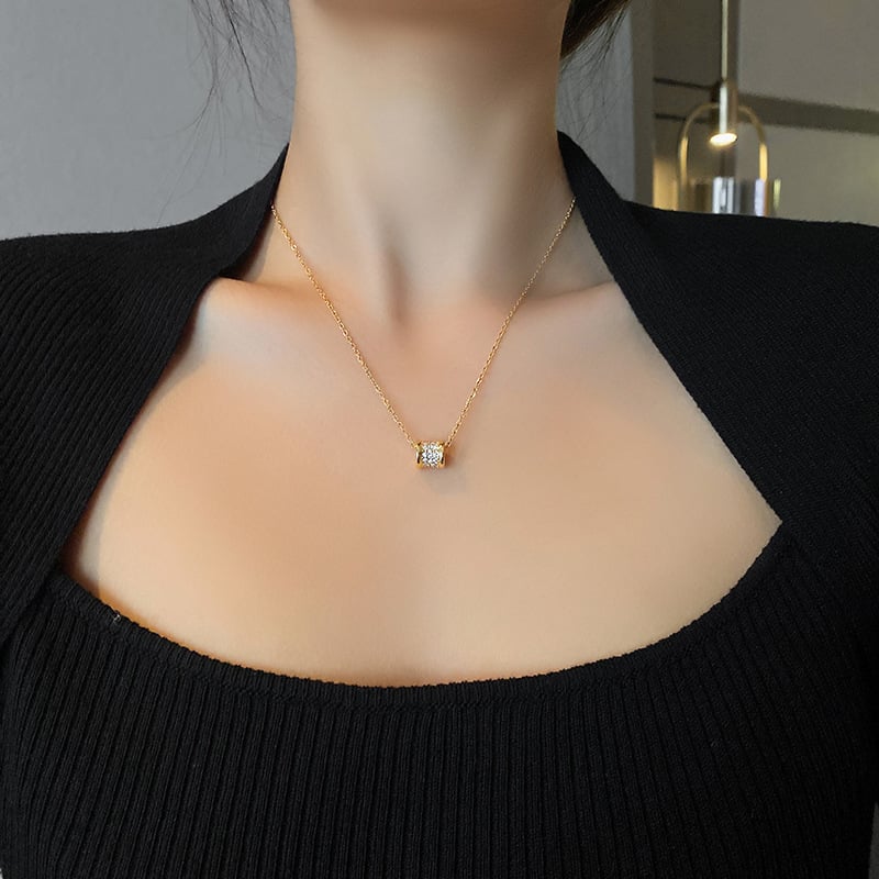 Picture of Simple Small Waist Women's Stainless Steel Necklace for birthday party occassion for girls and women
