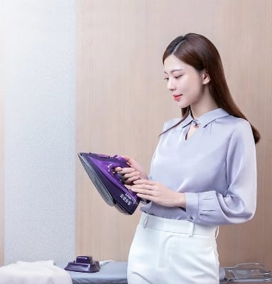 Picture of Xiaomi Mijia Lofans Cordless Steam Iron Wireless Electric Iron YD-012V 2000W Purple Purple