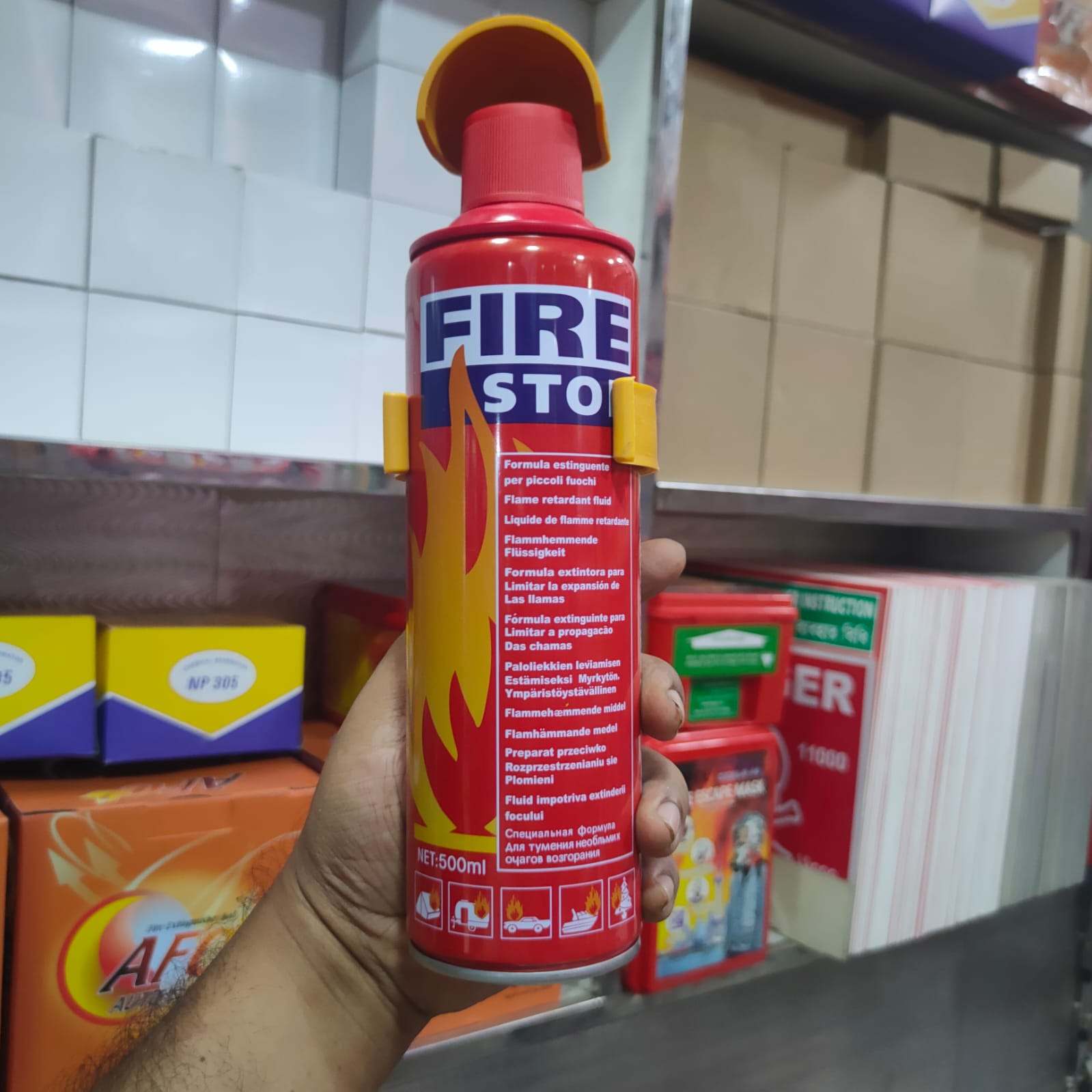 Picture of Fire Extinguisher Fire Stop Spray - Mini - 500ml - Multicolor