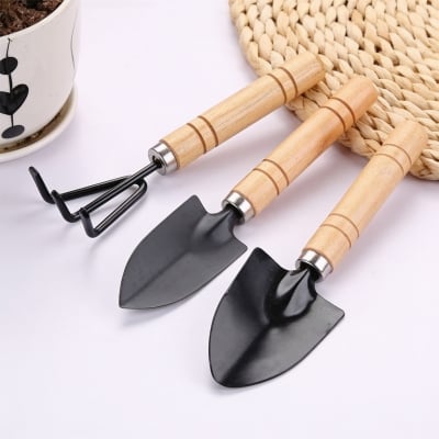 Picture of Metal Garden Tool Set Large 10 Inch-3 Piece -Multicolor