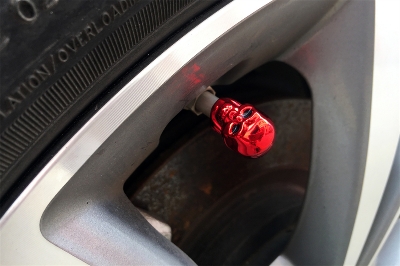 Picture of 4Pcs/Set Universal Car Skull Style Antirust Copper Core Motorcycle Bike Car Wheel Tyre Tires Valve Stem Caps Cover Protector