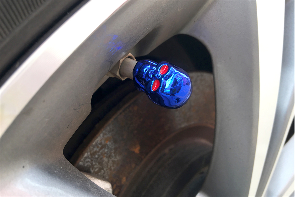 Picture of 4Pcs/Set Universal Car Skull Style Antirust Copper Core Motorcycle Bike Car Wheel Tyre Tires Valve Stem Caps Cover Protector
