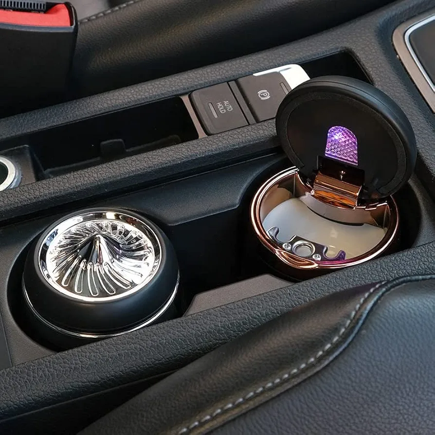 Picture of Car Ashtray LED Light with Lid Ceramic Liner Layered Flame Retardant Heat Insulation Smoke Extinguisher