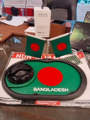 Picture of Bangladesh Flag Car Dashboard Mobile Mat Multifunction