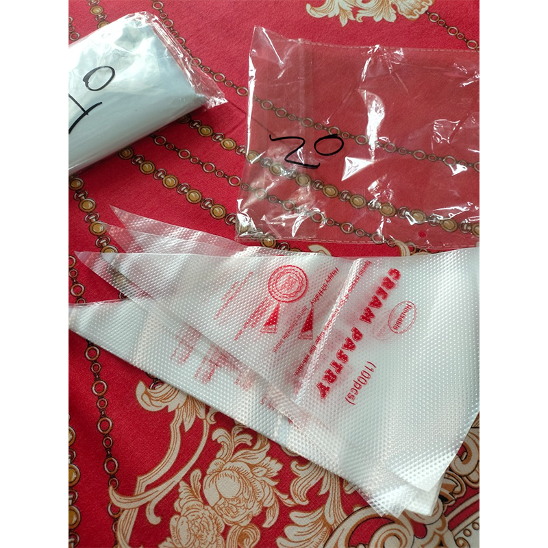 Picture of 20 Pcs Disposable Piping Bags for Cake Decorating - Strong PE Plastic Icing Bags