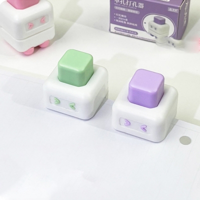 Picture of 1PC Cute robot 5mm loose-leaf puncher small mini manual single hole puncher paper puncher