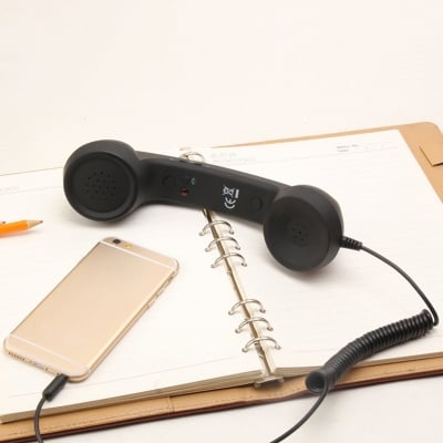 Picture of New Fashion 3.5mm Mic Retro Telephone Cell Phone Handset Receiver For iPhone Fancy Gift Mobile Phone Receive