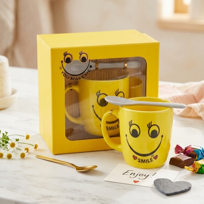 Picture of Cute Yellow Smiley Face Ceramic Mug Gift Set with Spoon and Premium Packaging Box