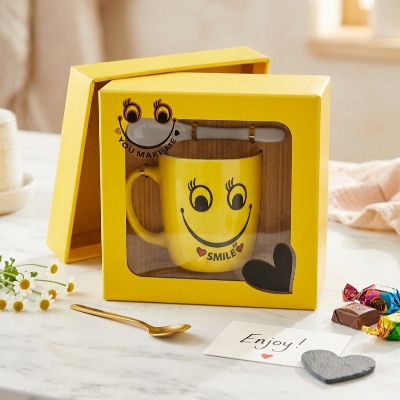 Picture of Cute Yellow Smiley Face Ceramic Mug Gift Set with Spoon and Premium Packaging Box