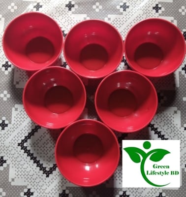 Picture of 6pcs Plastic Round Soup Bowls - 4.25 Inch - Perfect For Serving Soup, Stews, And Other Delicious Meals. - Red