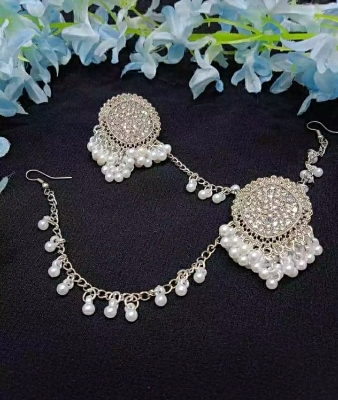 Picture of Unique Design Fashion Ear Ring for women