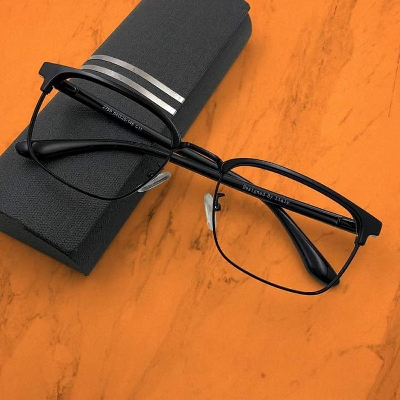 Picture of New Styles Fashionable Sunglass for man