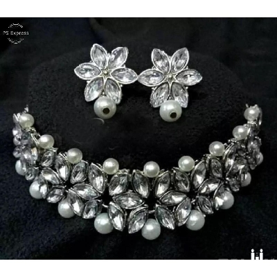 Picture of Necklace For Women silver color - Silver