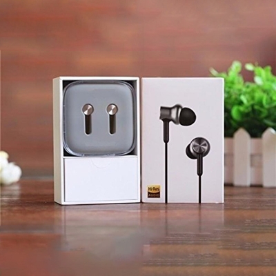 Picture of Orginal Mi in-Ear Headphones Pro HD Silver