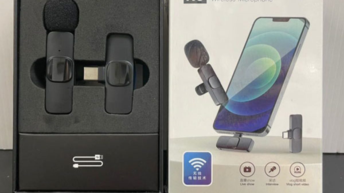 Picture of K8 Wireless Microphone, Plug and Play Lavalier Microphone for Type-C