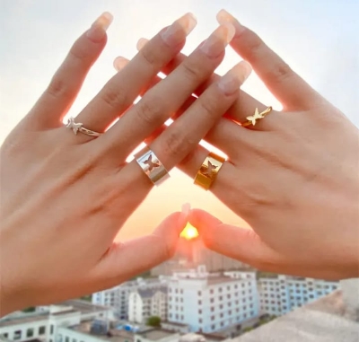 Picture of Butterfly King and Queen Couple Ring Set-2Pcs for women
