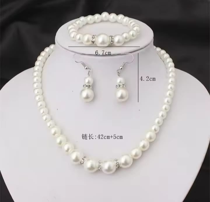 Picture of Chain Set for Women _003 White
