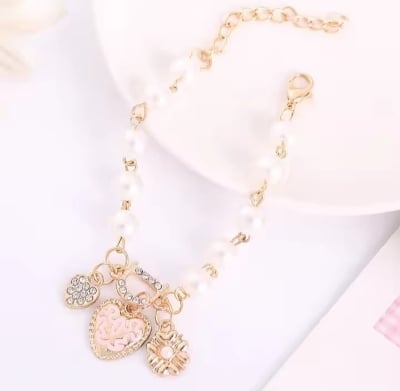 Picture of D letter heart shape pearl bracelet for women Gold