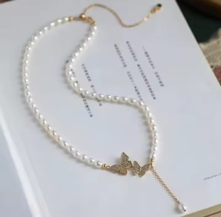 Picture of Double Butterfly Pandent for Women Gold