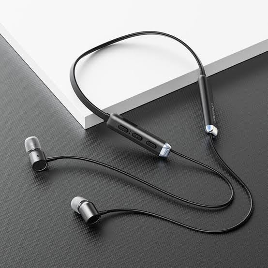 Picture of Wavefun Flex 3 Noise Cancelling Neckband -Black