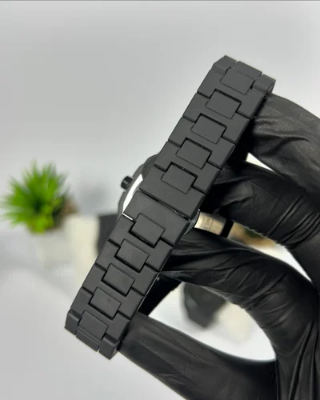 Picture of Black Arabic Aura Carbon Fiver Fashionable watch For Men Black
