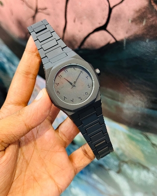 Picture of Black Arabic Aura Carbon Fiver Fashionable watch For Men Arabic Black