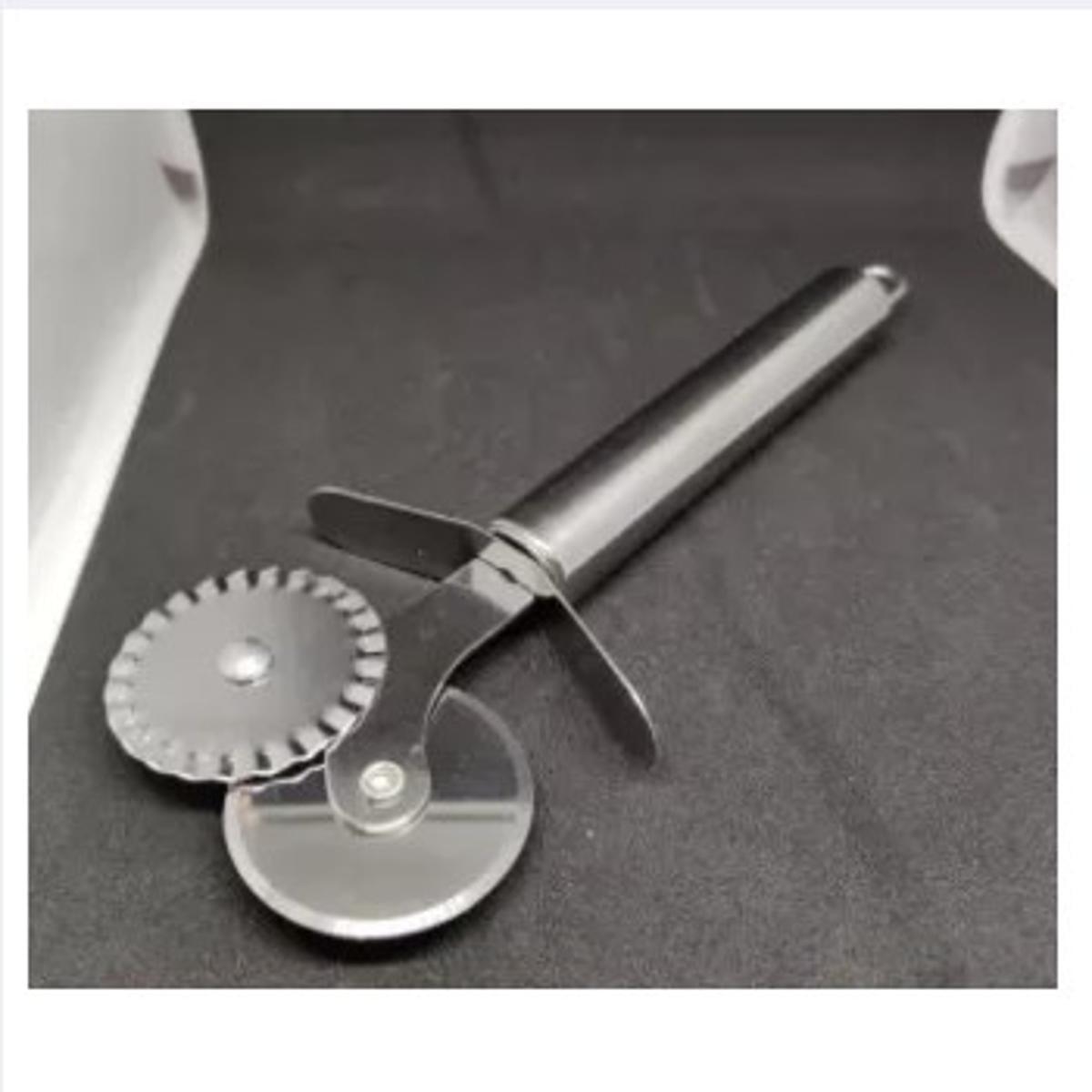 Picture of Stainless Steel Pizza Cutter 2 in 1 -Silver