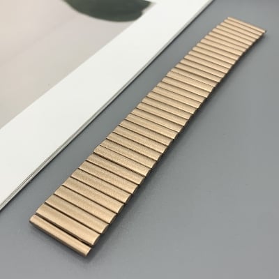 Picture of 22mm Stainless Steel Elastic Stretchable Watch Band Adjustable Metal Strap for Smartwatches & Traditional Watches (Rose Gold,Not Specified)