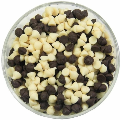 Picture of Mix Chocolate White and Dark Chocolate Chips 100g Mix