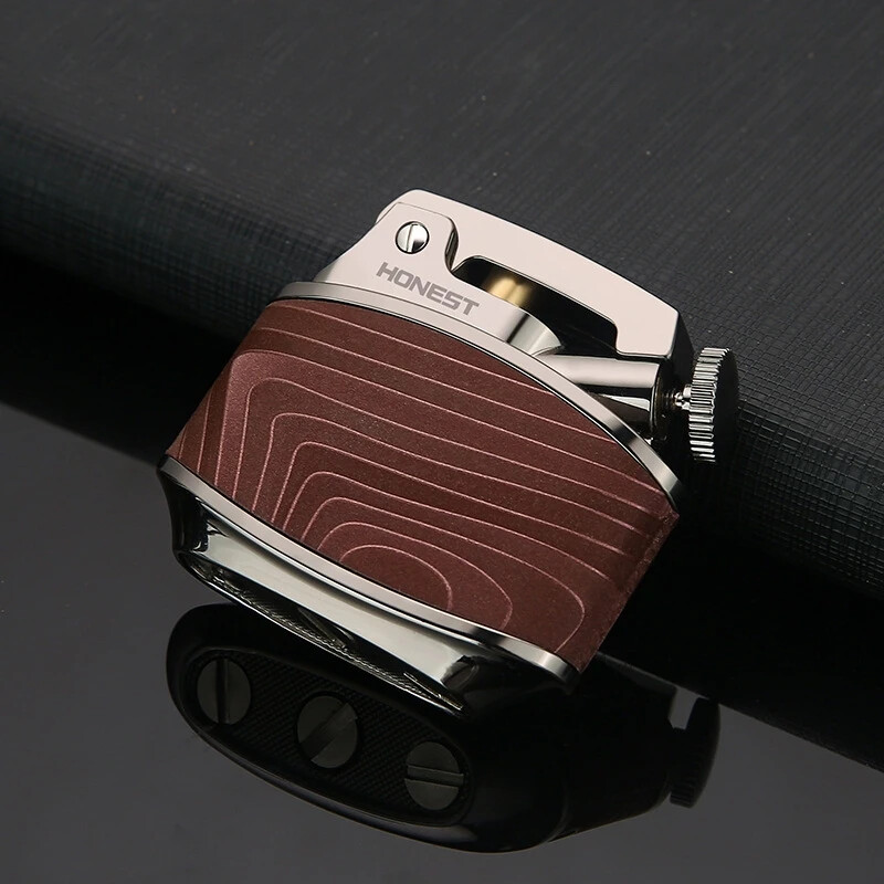 Picture of Wooden Shell Stylish Compact Kerosene Lighter in Sandalwood Retro Design with Easy Ignition