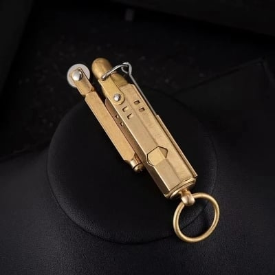 Picture of Brass Lighter Antique Creative Lighters Reusable Vintage Trench Windproof Lighter for Collection