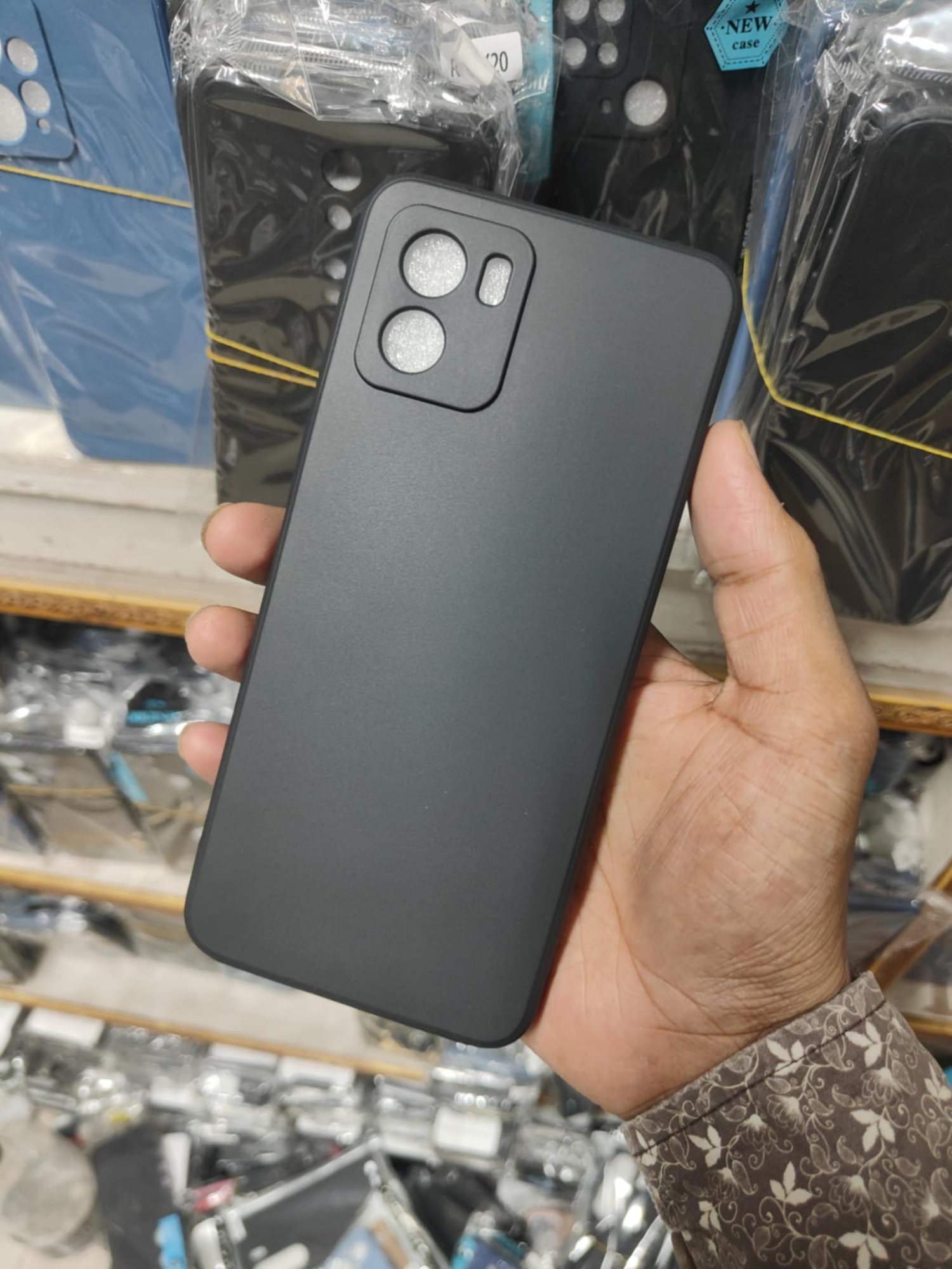 Picture of selicon back cover for vivo y15s / y15a