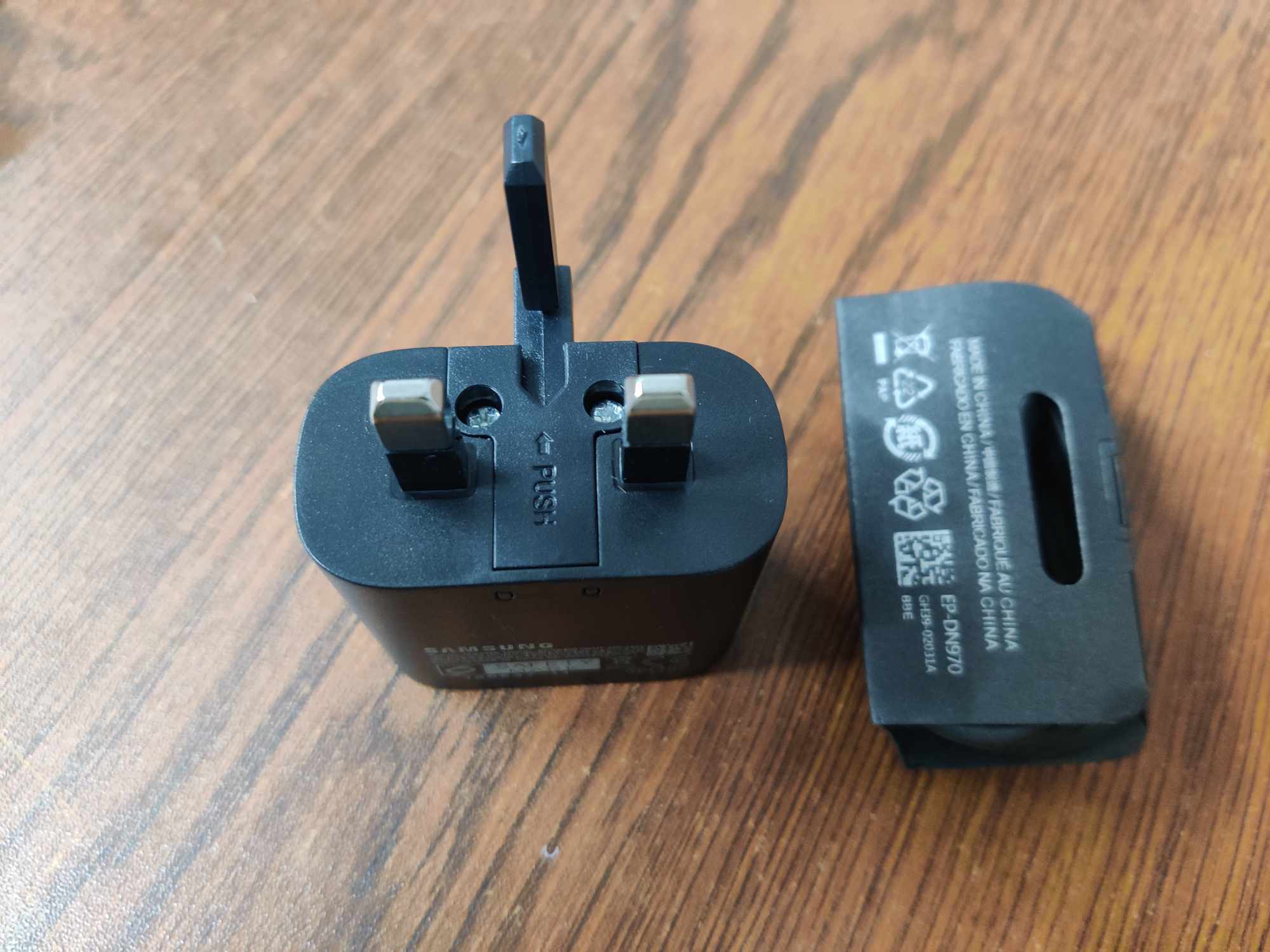 Picture of SAMSUNG 25W USB-C 3pin Super Fast Charging Wall Charger